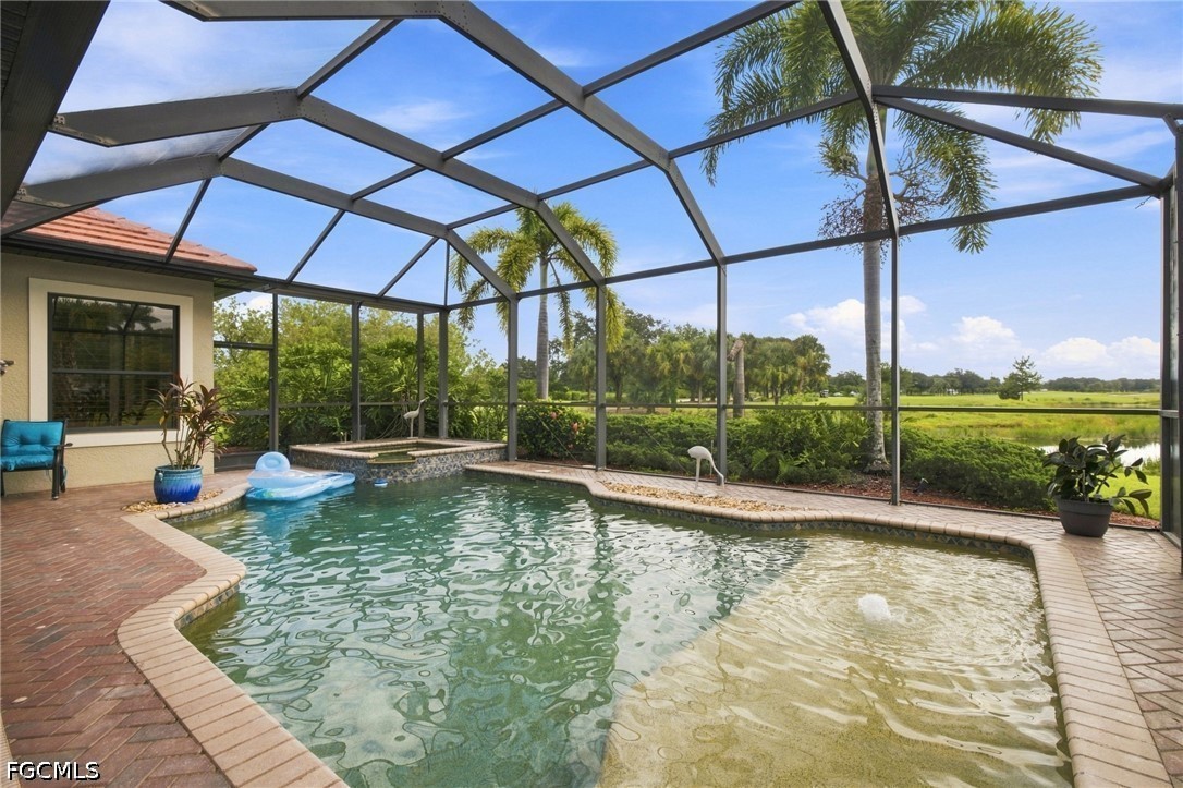 3 Bed Pool Home for Sale in Country Club, photo 41