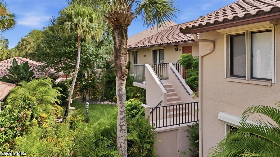 2 Bed Condominium for Sale in Coach House, photo 41