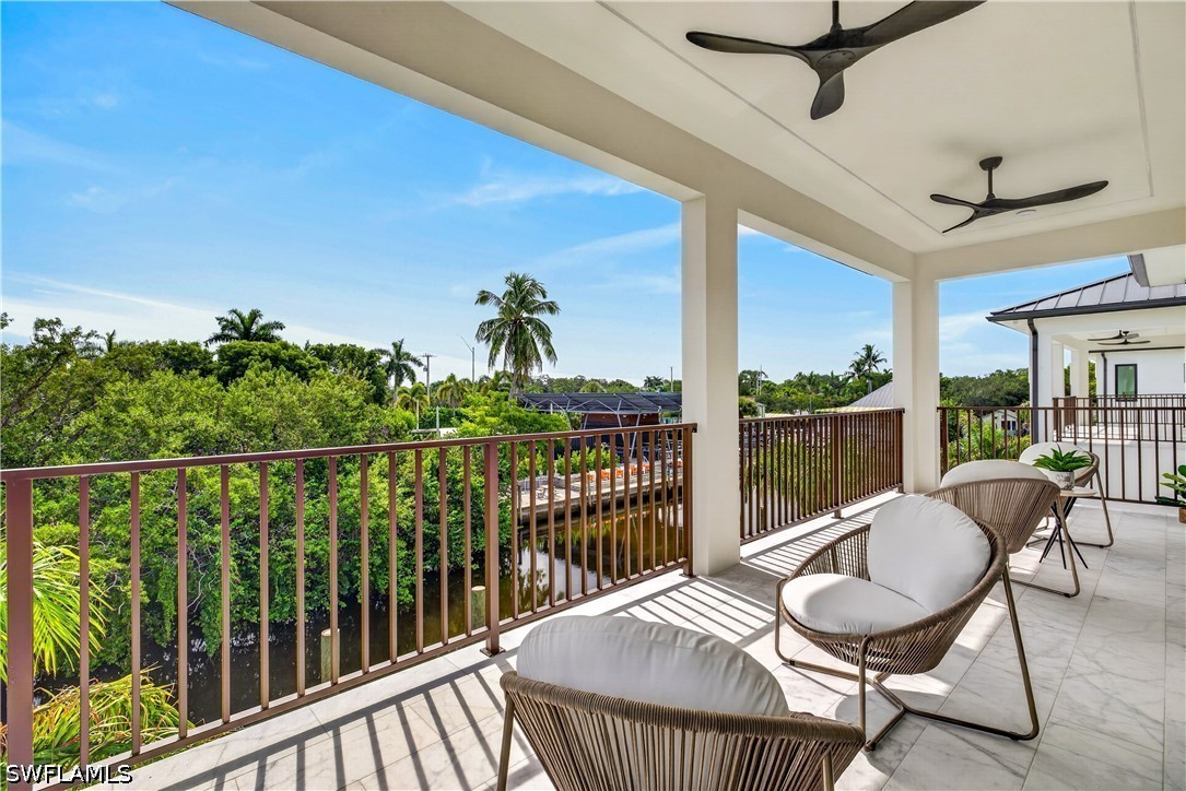 4 Bed Pool Home for Sale in Demere Landing, photo 41