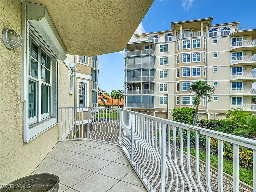 3 Bed Waterfront Home for Sale in Marco Island, photo 42
