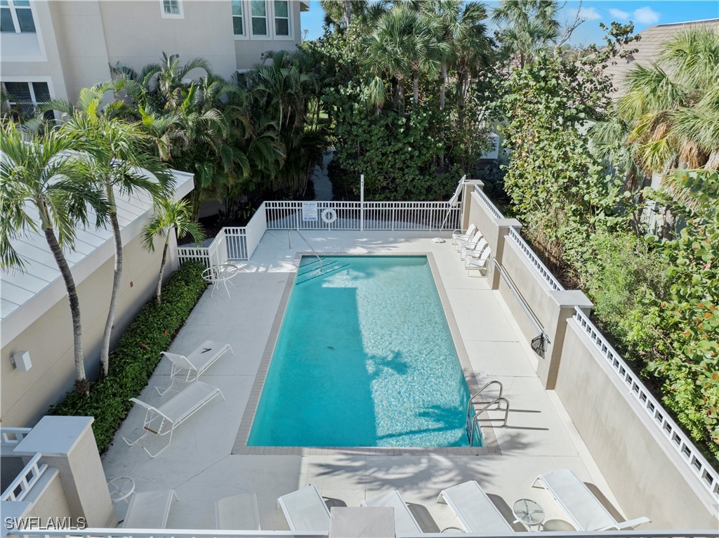 3 Bed Condominium for Sale in Sanibel, photo 42