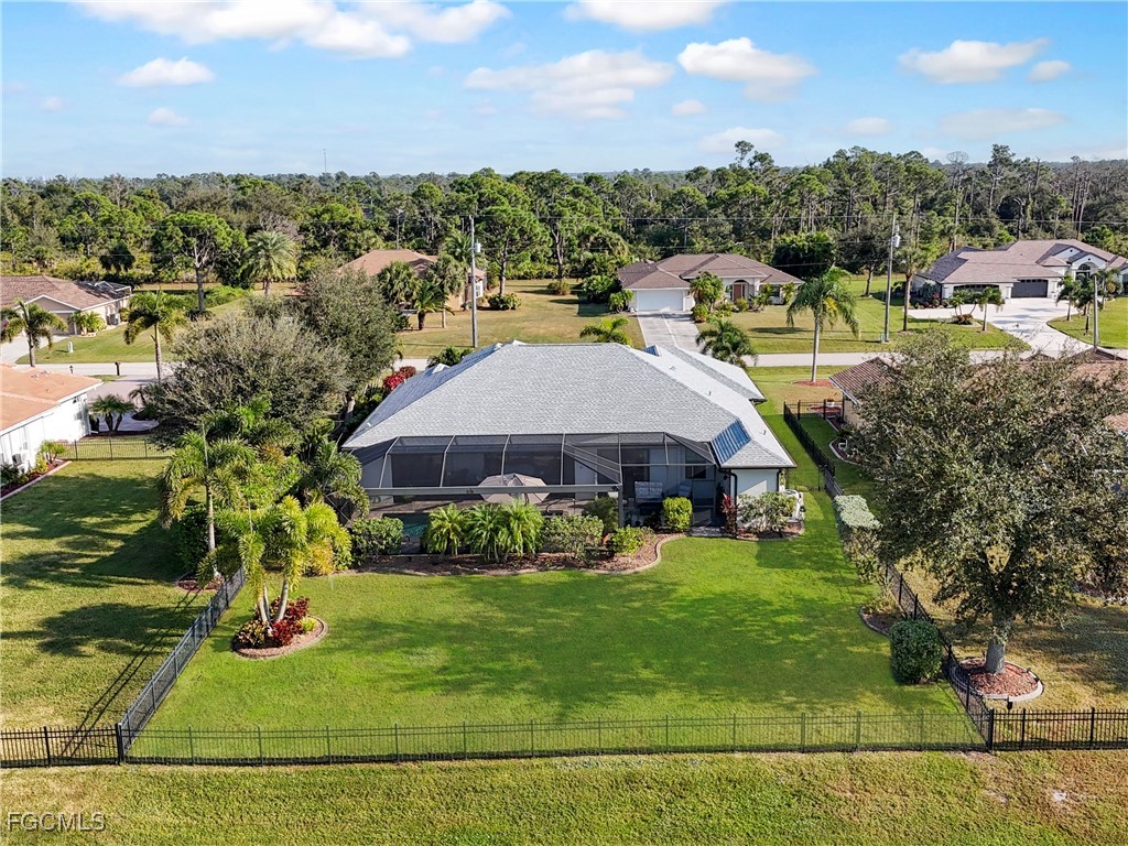 3 Bed Pool Home for Sale in Broadmoor, photo 42