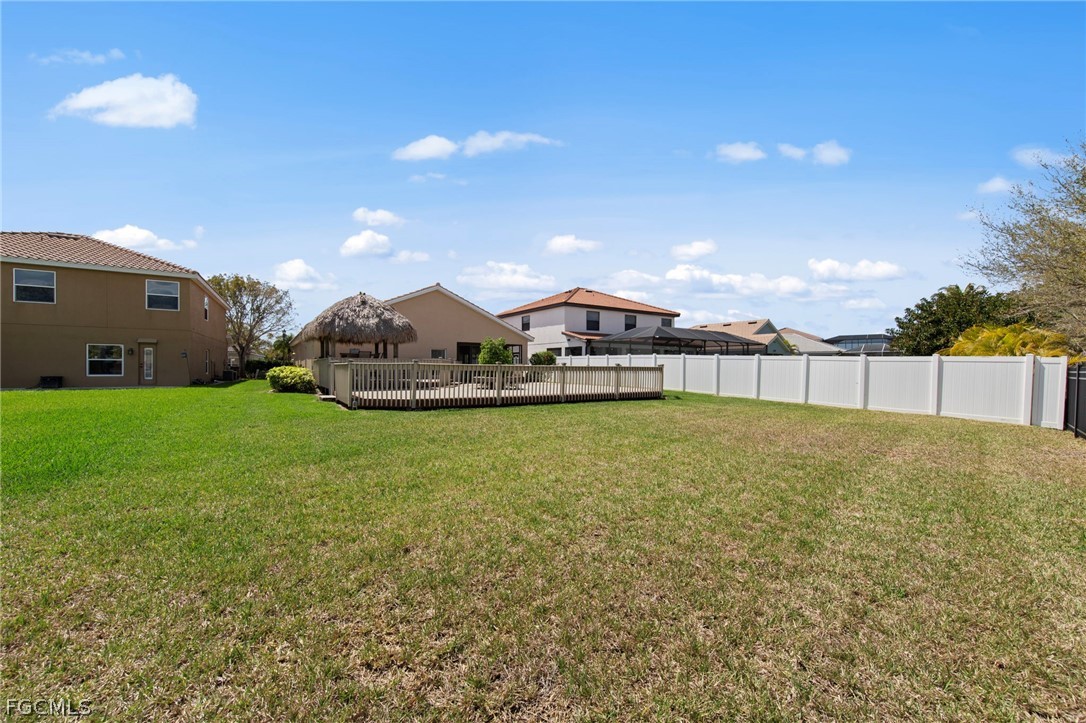 3 Bed SingleFamilyResidence for Sale in Cape Coral, photo 42