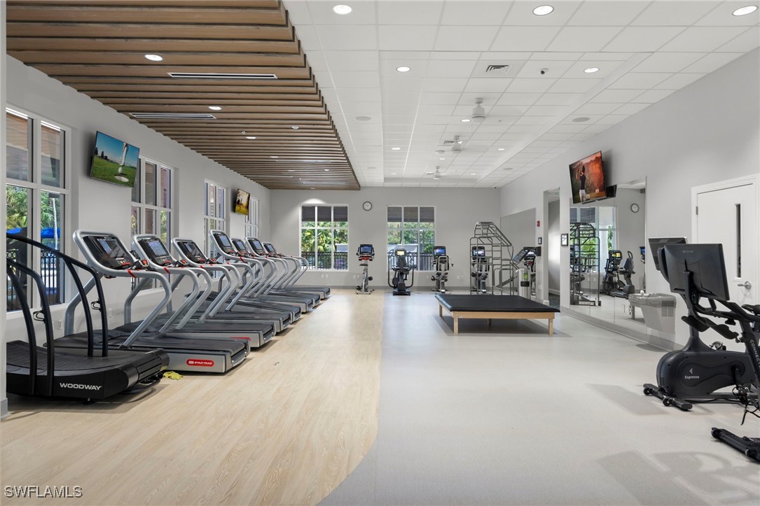 3 Bed Condominium for Sale in Somerset, photo 42