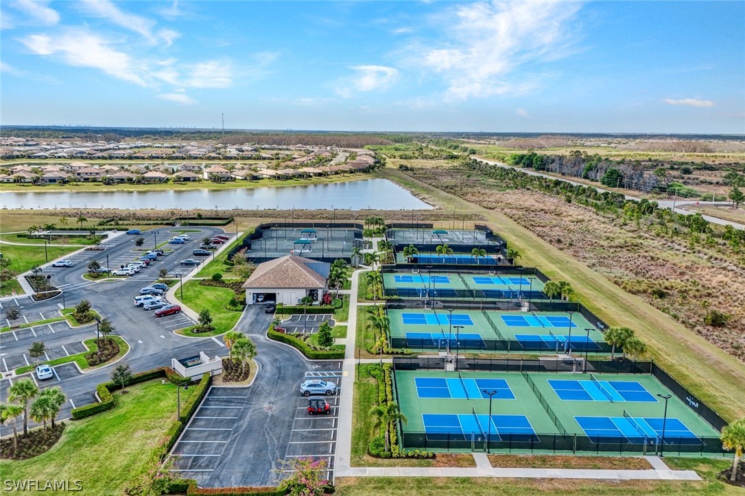 3 Bed Pool Home for Sale in Verdana Village, photo 42
