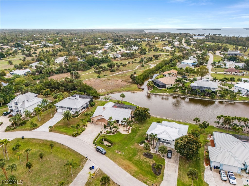3 Bed Pool Home for Sale in Alden Pines, photo 42