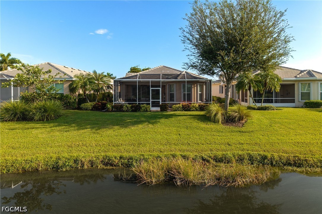 2 Bed Waterfront Home for Sale in Sandoval, photo 42