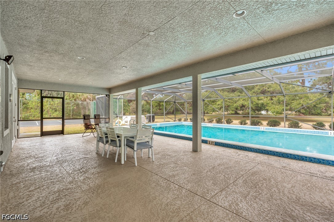 3 Bed SingleFamilyResidence for Sale in Labelle, photo 42