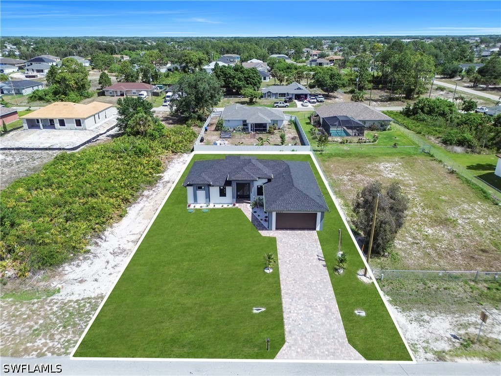 4 Bed SingleFamilyResidence for Sale in Lehigh Acres, photo 42