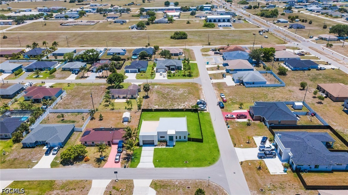 3 Bed Pool Home for Sale in Cape Coral, photo 42