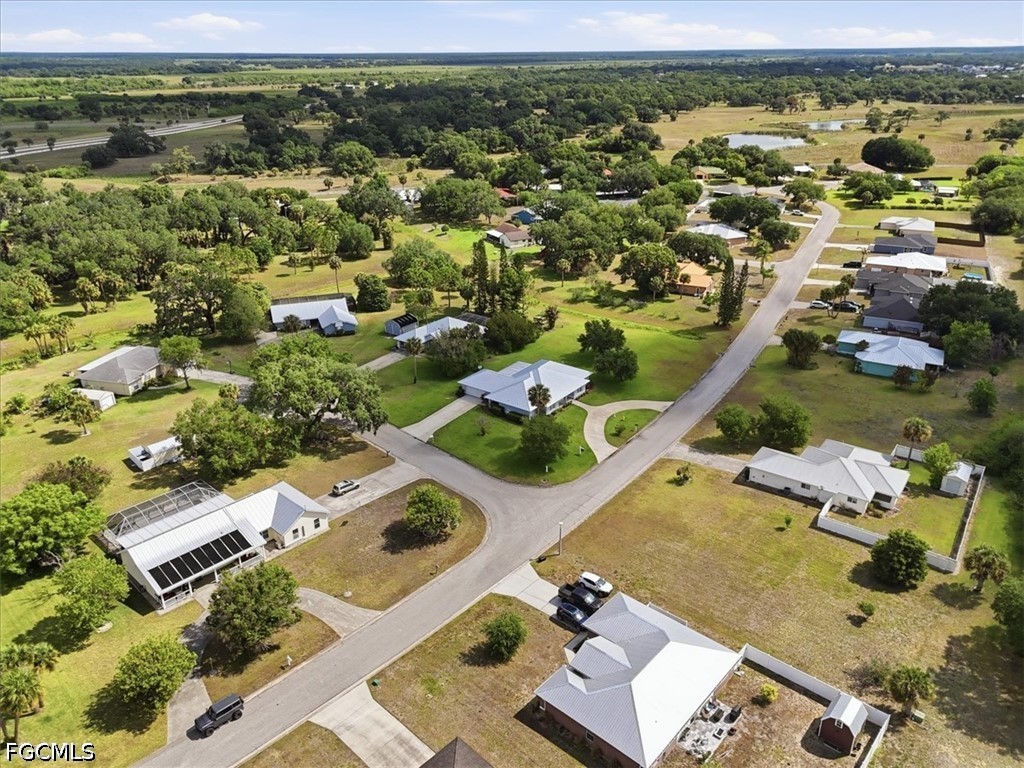 4 Bed SingleFamilyResidence for Sale in Laurel Oaks, photo 42