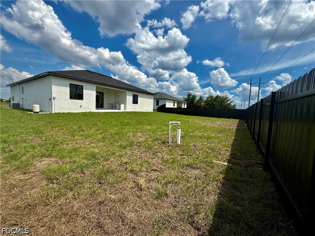 4 Bed SingleFamilyResidence for Sale in Lehigh Acres, photo 42