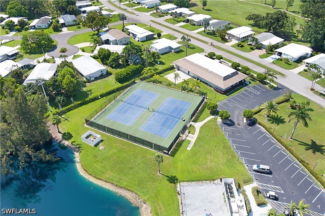 2 Bed Waterfront Home for Sale in Naples, photo 42