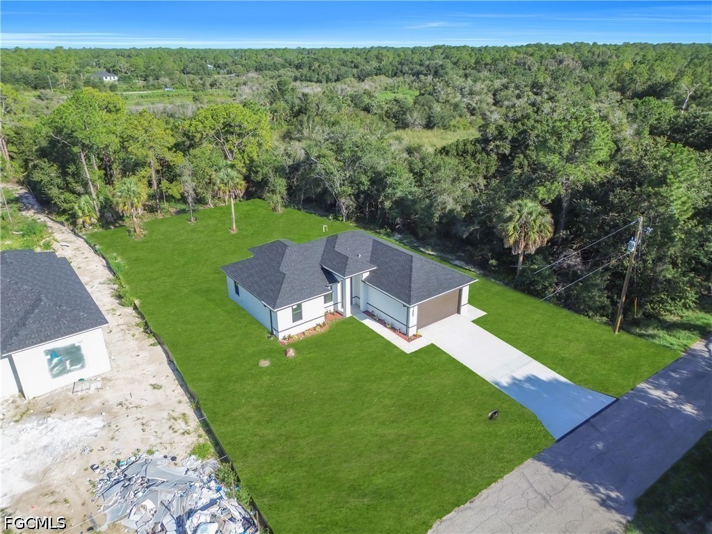 3 Bed SingleFamilyResidence for Sale in Lehigh Acres, photo 42