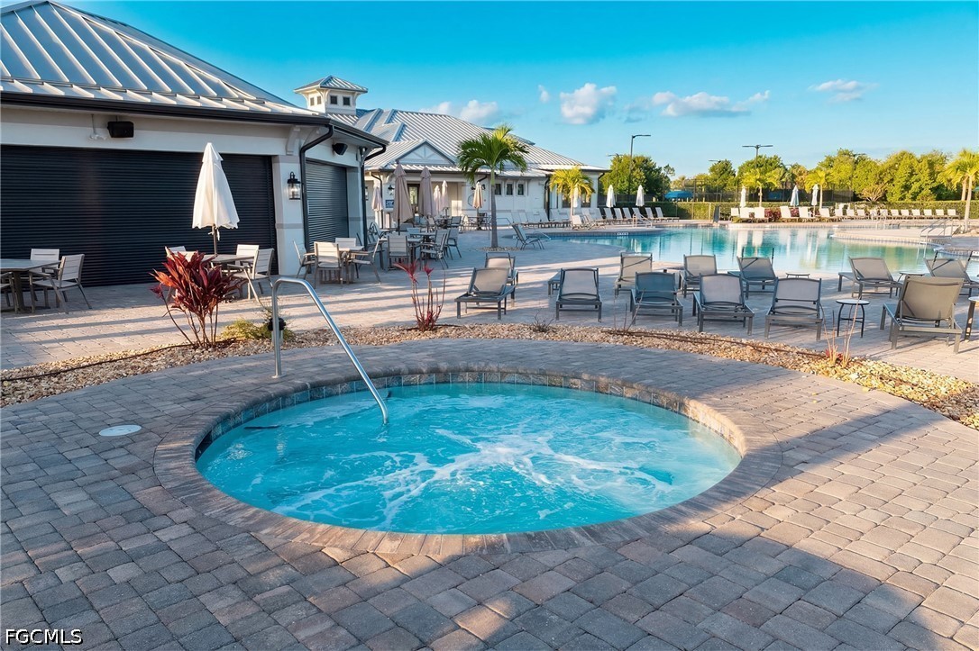 4 Bed SingleFamilyResidence for Sale in Punta Gorda, photo 42