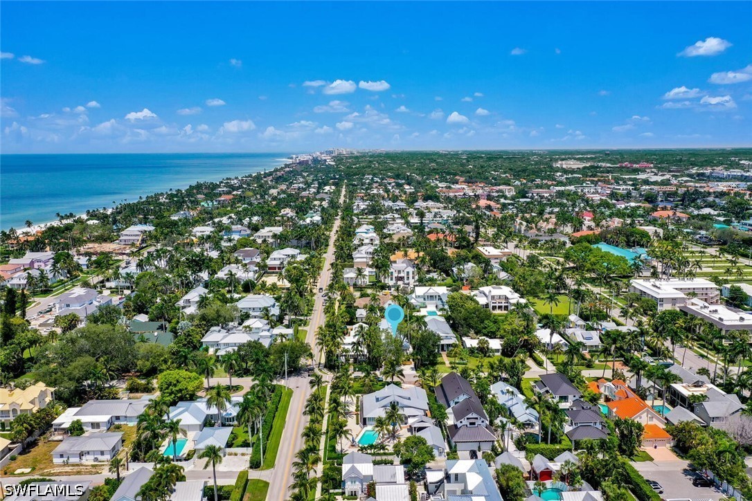 4 Bed SingleFamilyResidence for Sale in Naples, photo 42