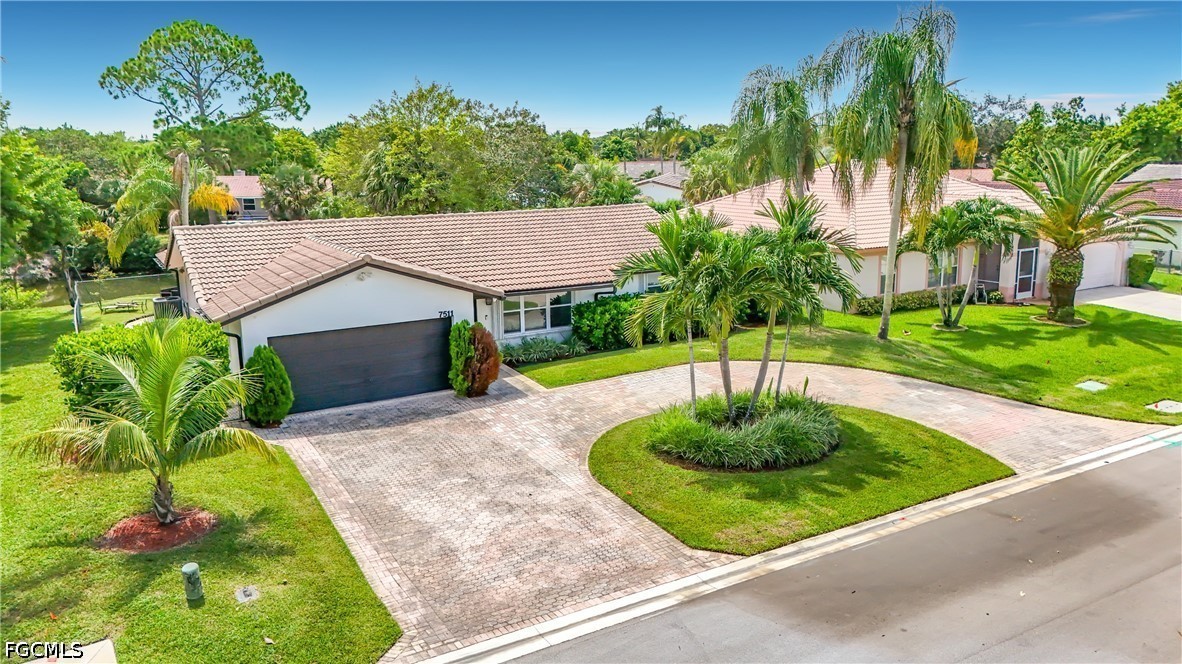 3 Bed Pool Home for Sale in Acreage, photo 42
