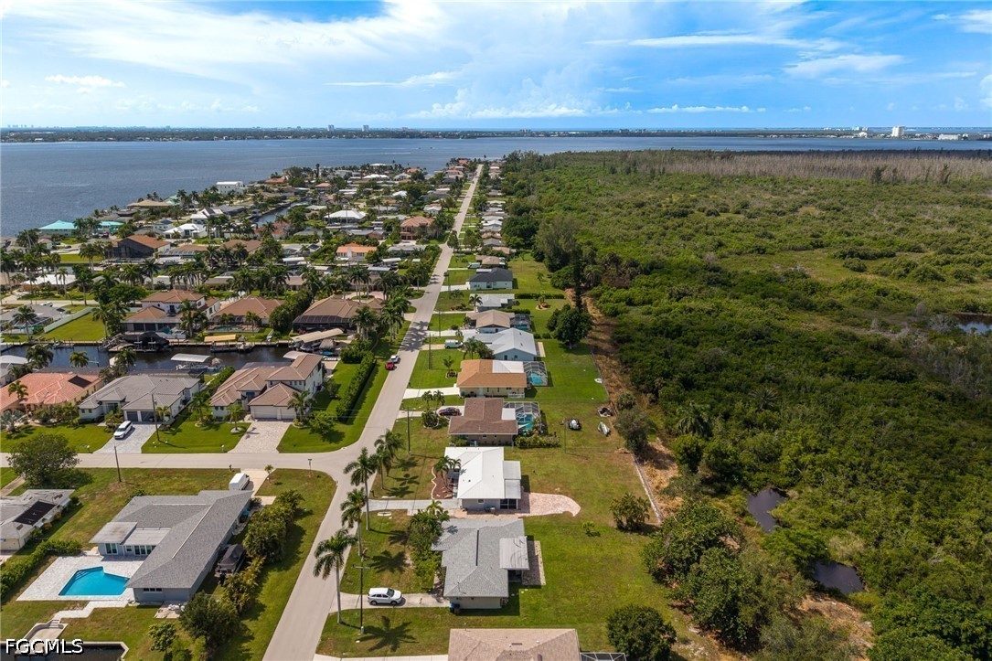 2 Bed Pool Home for Sale in Cape Coral, photo 42