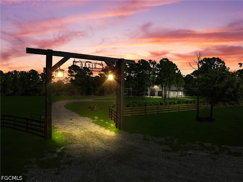 Residential for Sale in Acreage, photo 42
