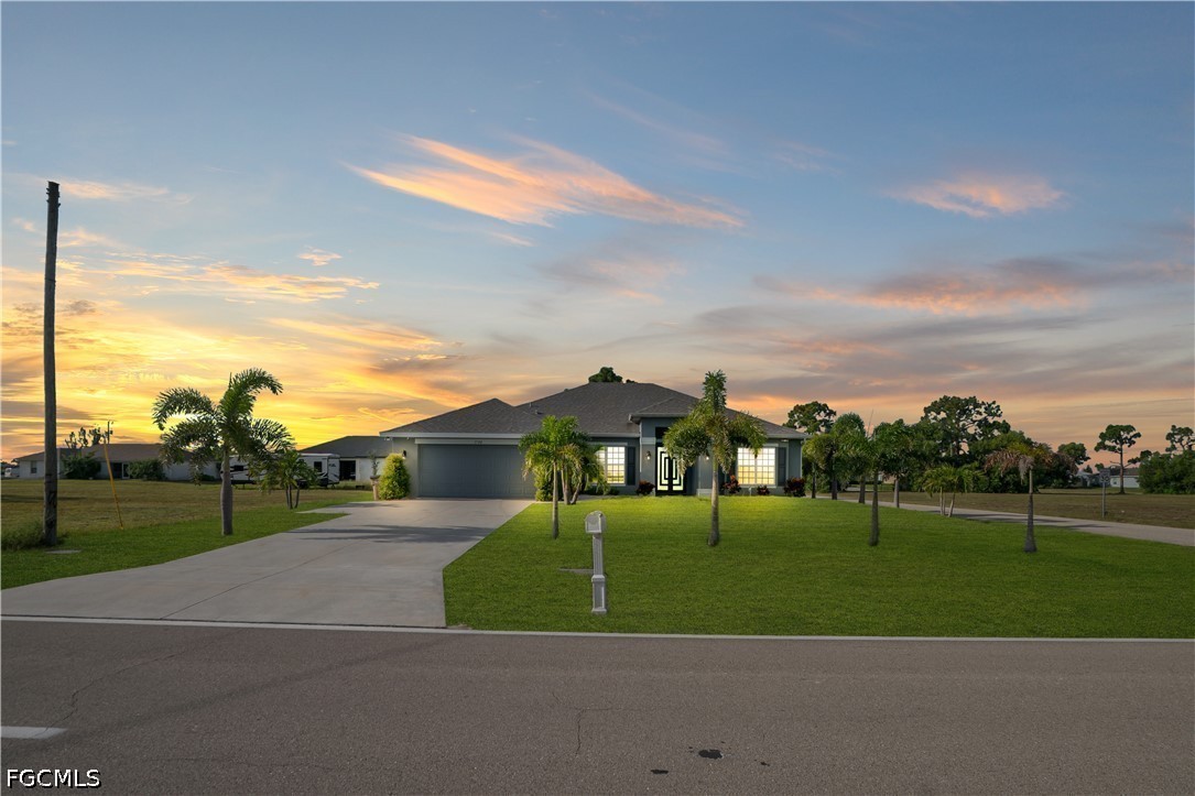 4 Bed SingleFamilyResidence for Sale in Cape Coral, photo 42