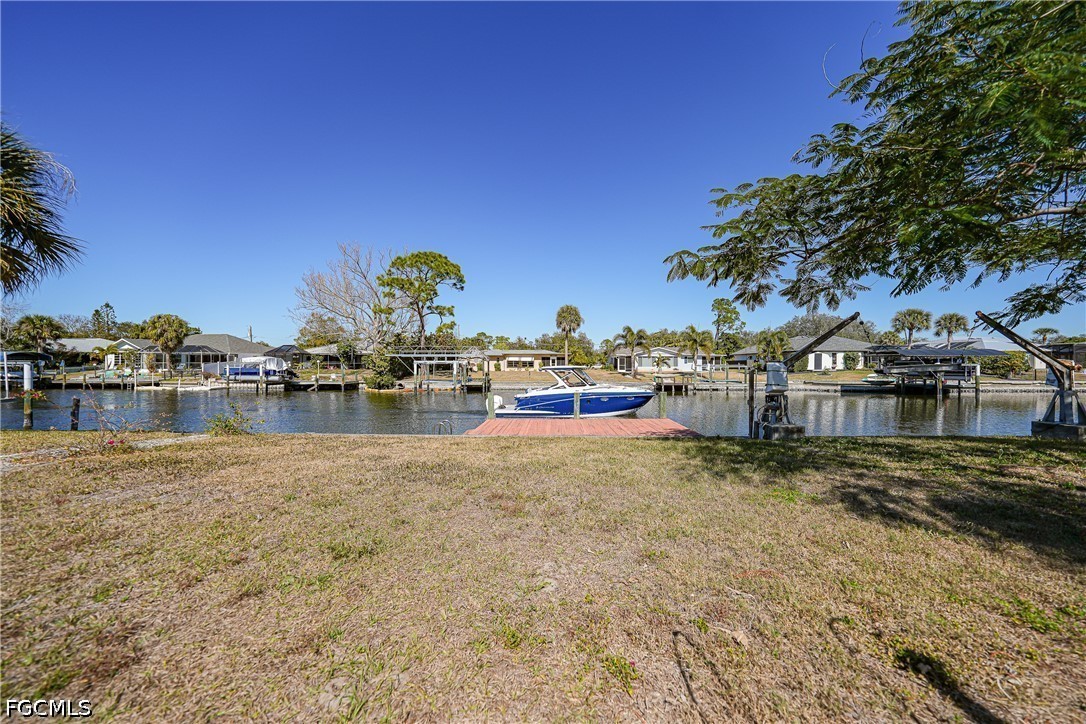 2 Bed Waterfront Home for Sale in Port Charlotte, photo 42
