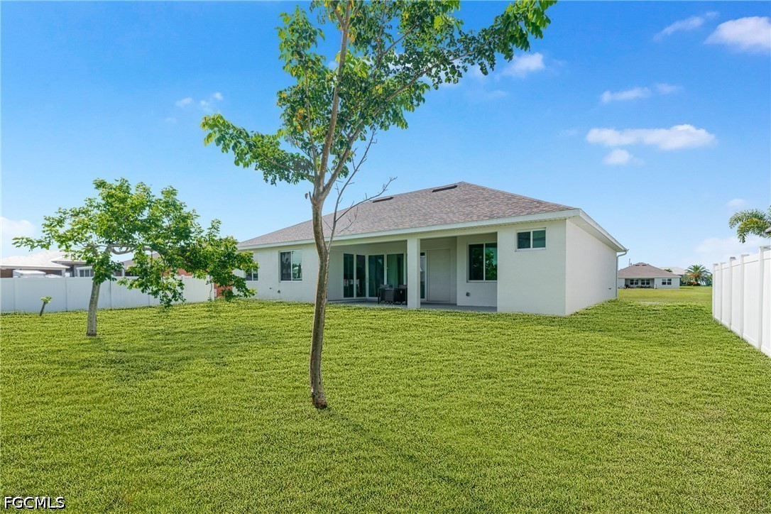 3 Bed SingleFamilyResidence for Sale in Cape Coral, photo 42