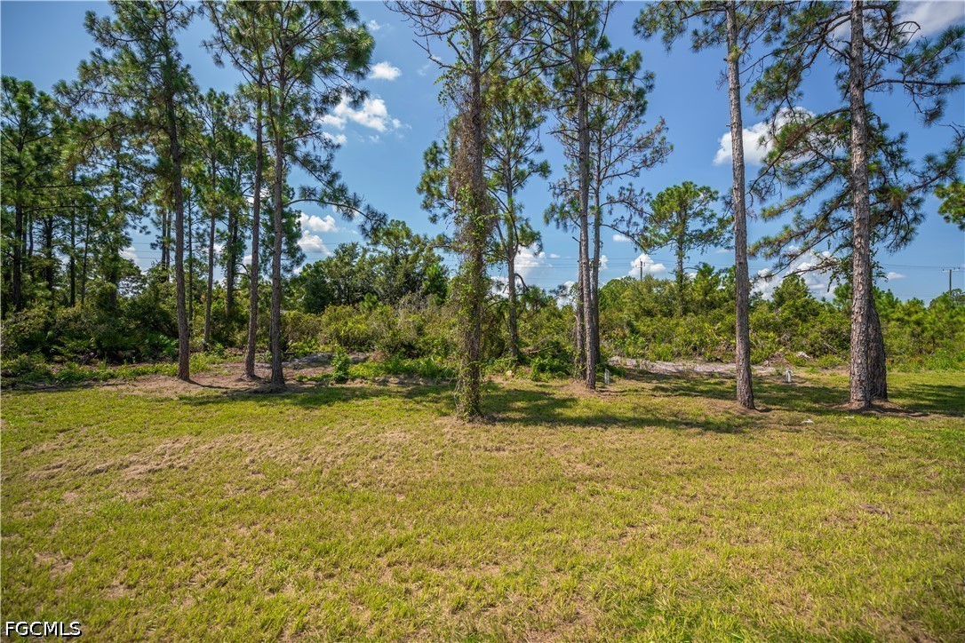 3 Bed SingleFamilyResidence for Sale in Lehigh Acres, photo 42