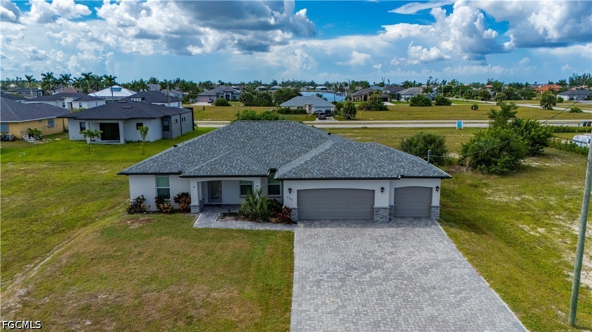4 Bed SingleFamilyResidence for Sale in Cape Coral, photo 42