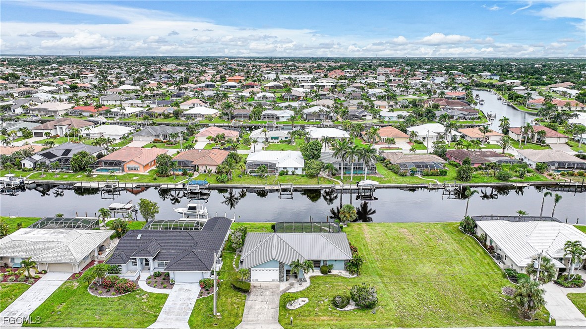 2 Bed Pool Home for Sale in Punta Gorda Isles, photo 43