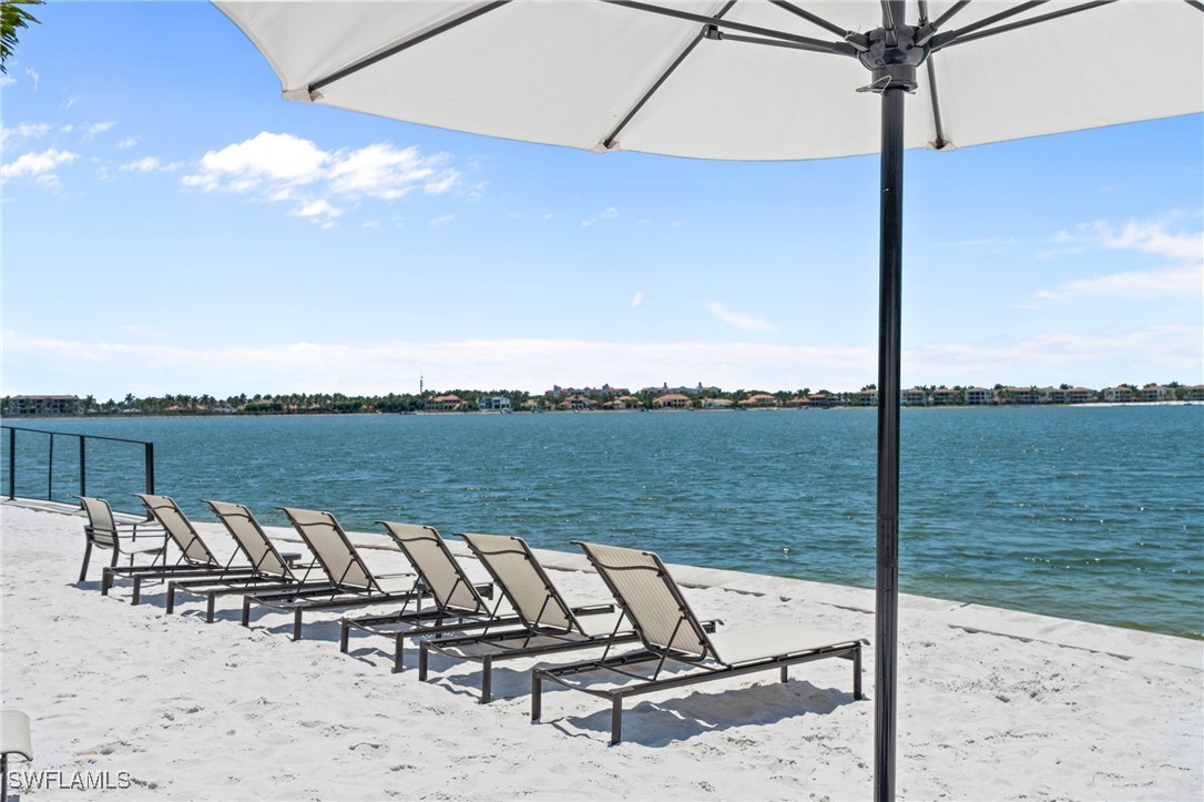2 Bed Waterfront Home for Sale in Fort Myers, photo 43