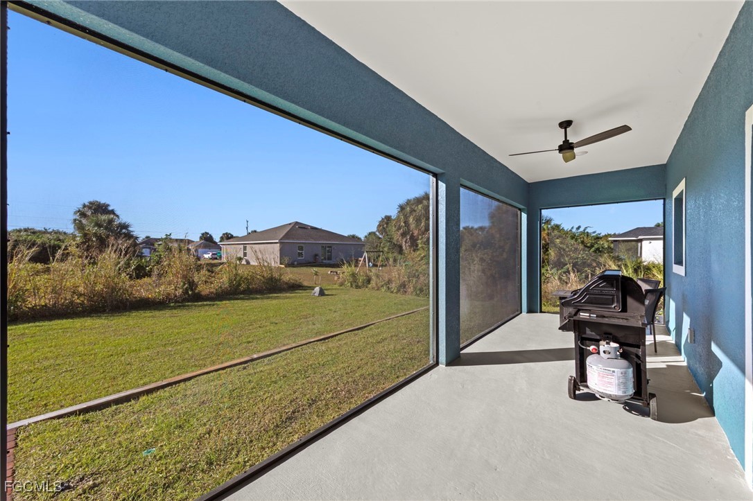 3 Bed SingleFamilyResidence for Sale in Lehigh Acres, photo 43