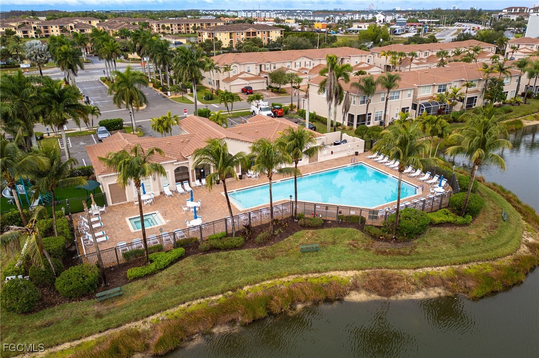 2 Bed Townhouse for Sale in Fort Myers, photo 43