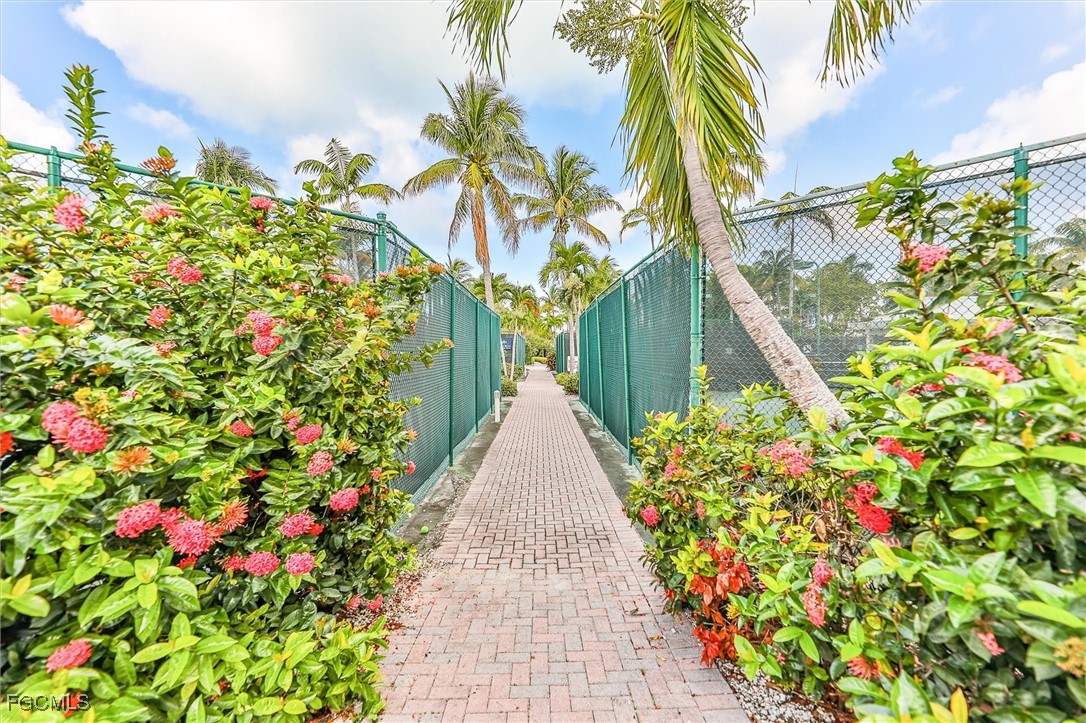 1 Bed Condominium for Sale in Tennis Villas, photo 43