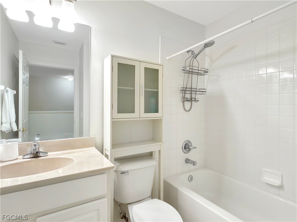 3 Bed Townhouse for Sale in Heatherstone, photo 43