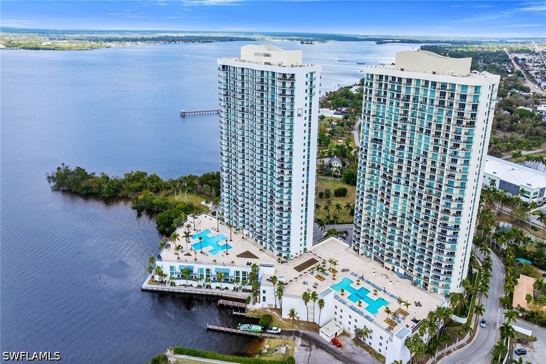 3 Bed Waterfront Home for Sale in Oasis, photo 43