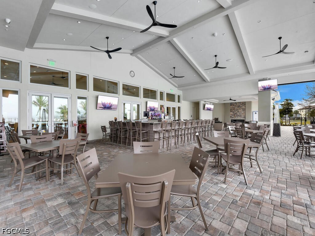 5 Bed SingleFamilyResidence for Sale in Timber Creek, photo 43