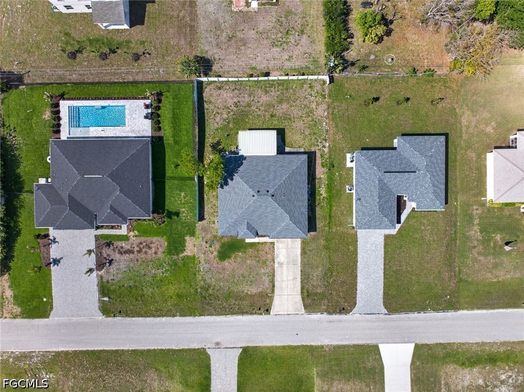 3 Bed SingleFamilyResidence for Sale in Cape Coral, photo 43