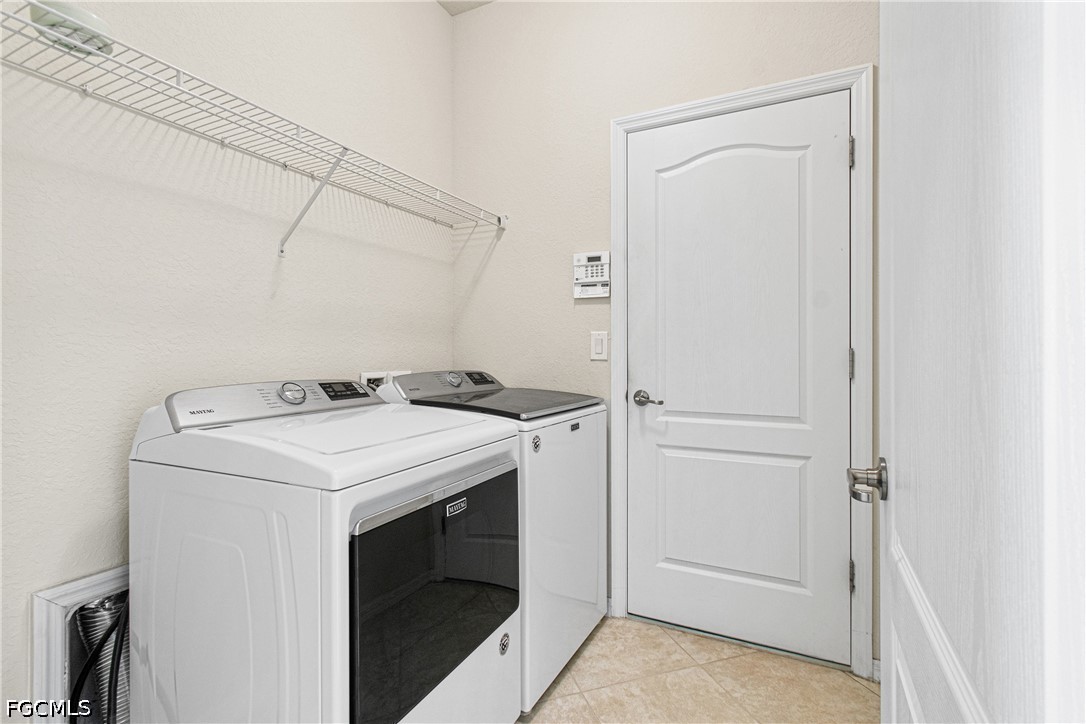 4 Bed Pool Home for Sale in Reflection Isles, photo 43