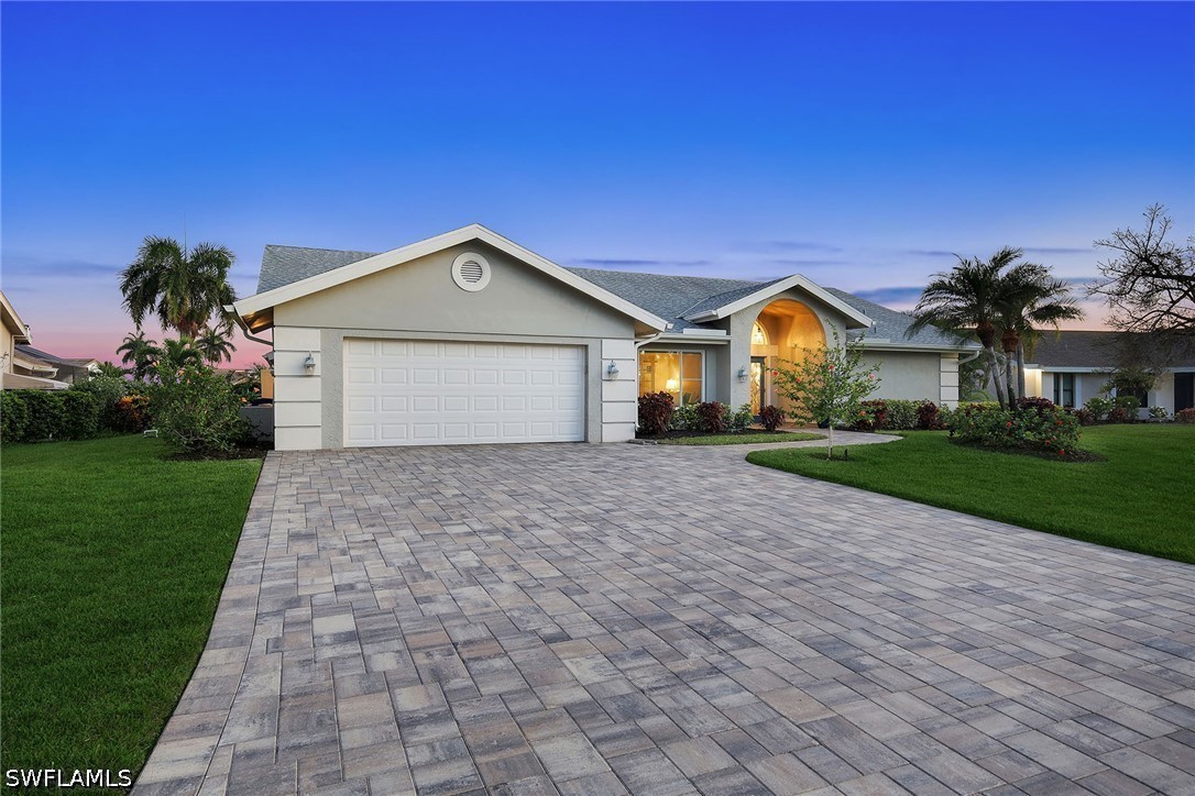 3 Bed Pool Home for Sale in Vanderbilt Lakes, photo 43