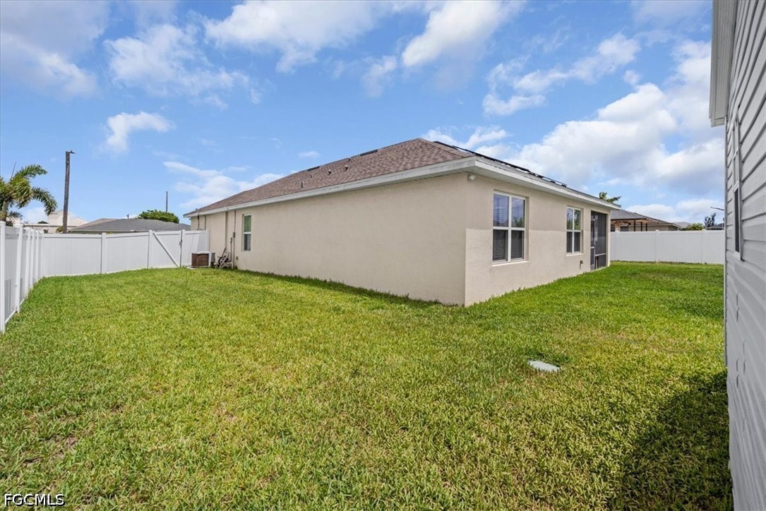 4 Bed SingleFamilyResidence for Sale in Cape Coral, photo 43