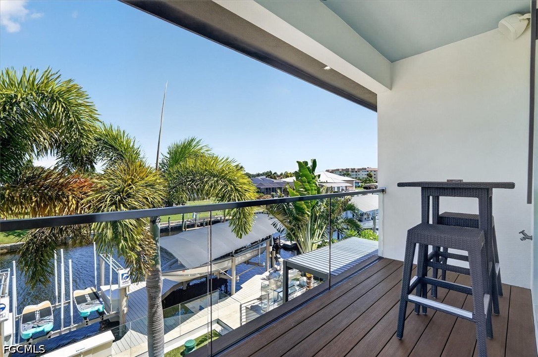 4 Bed Pool Home for Sale in Town And River, photo 43