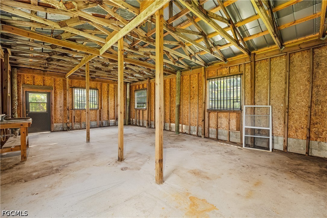 3 Bed SingleFamilyResidence for Sale in Acreage, photo 43