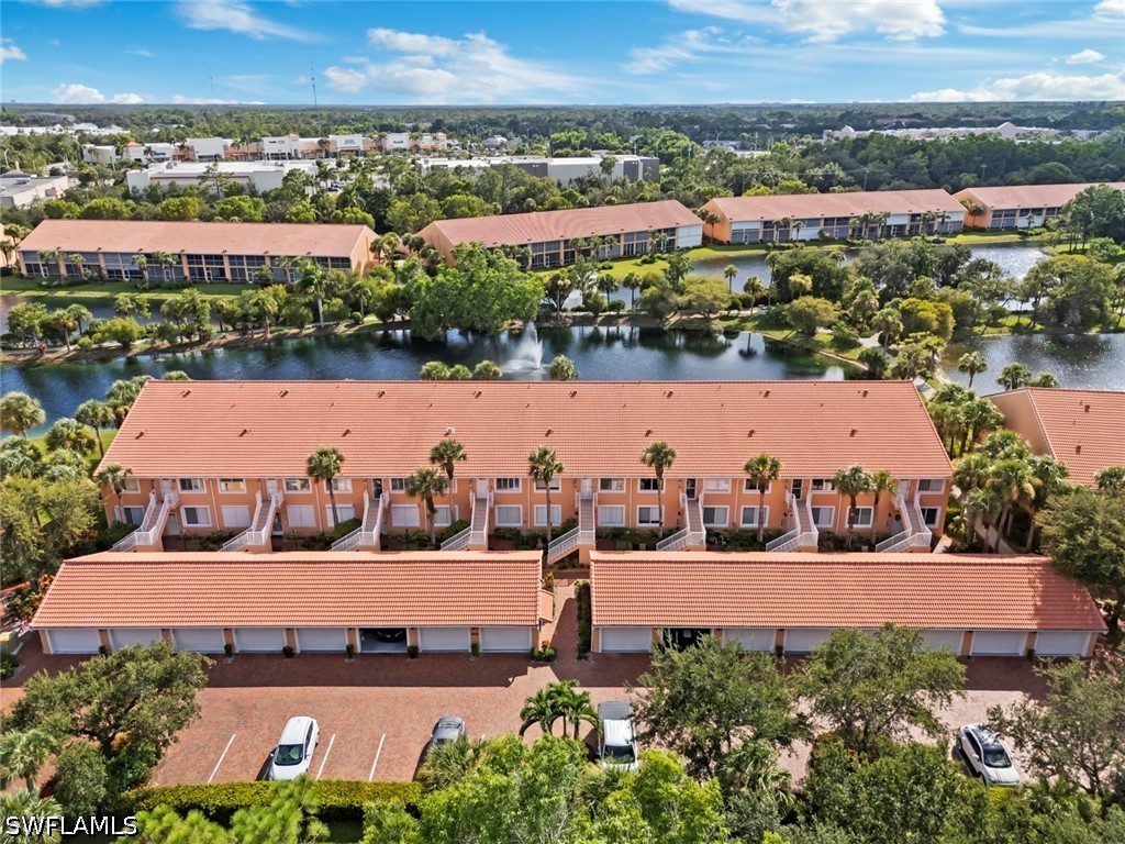 2 Bed Condominium for Sale in Naples, photo 43