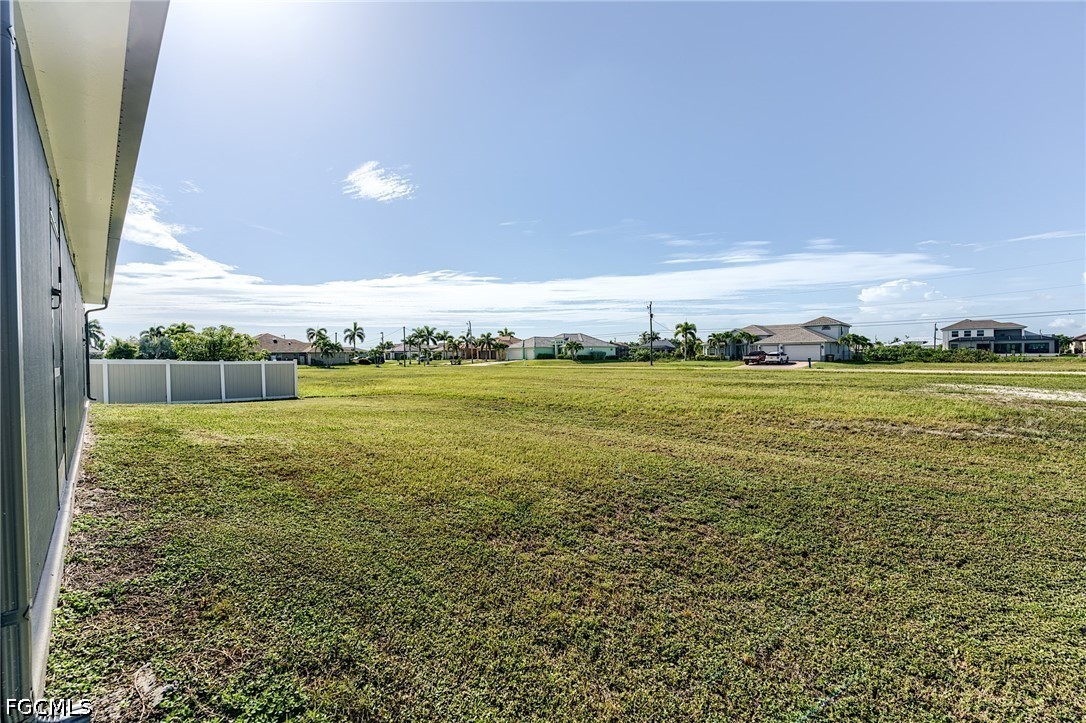 4 Bed SingleFamilyResidence for Sale in Cape Coral, photo 43