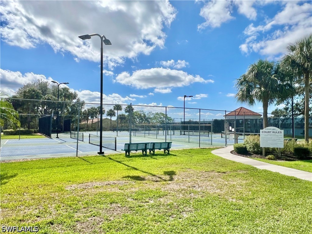 2 Bed Condominium for Sale in Naples, photo 43
