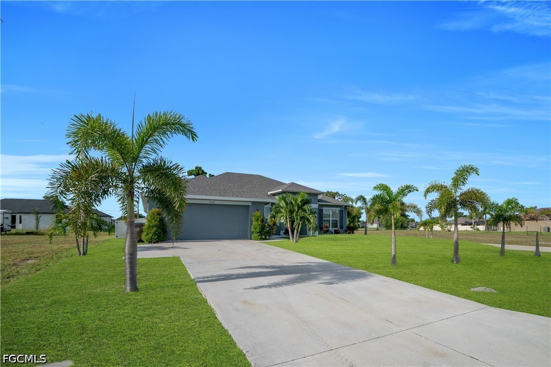 4 Bed SingleFamilyResidence for Sale in Cape Coral, photo 43