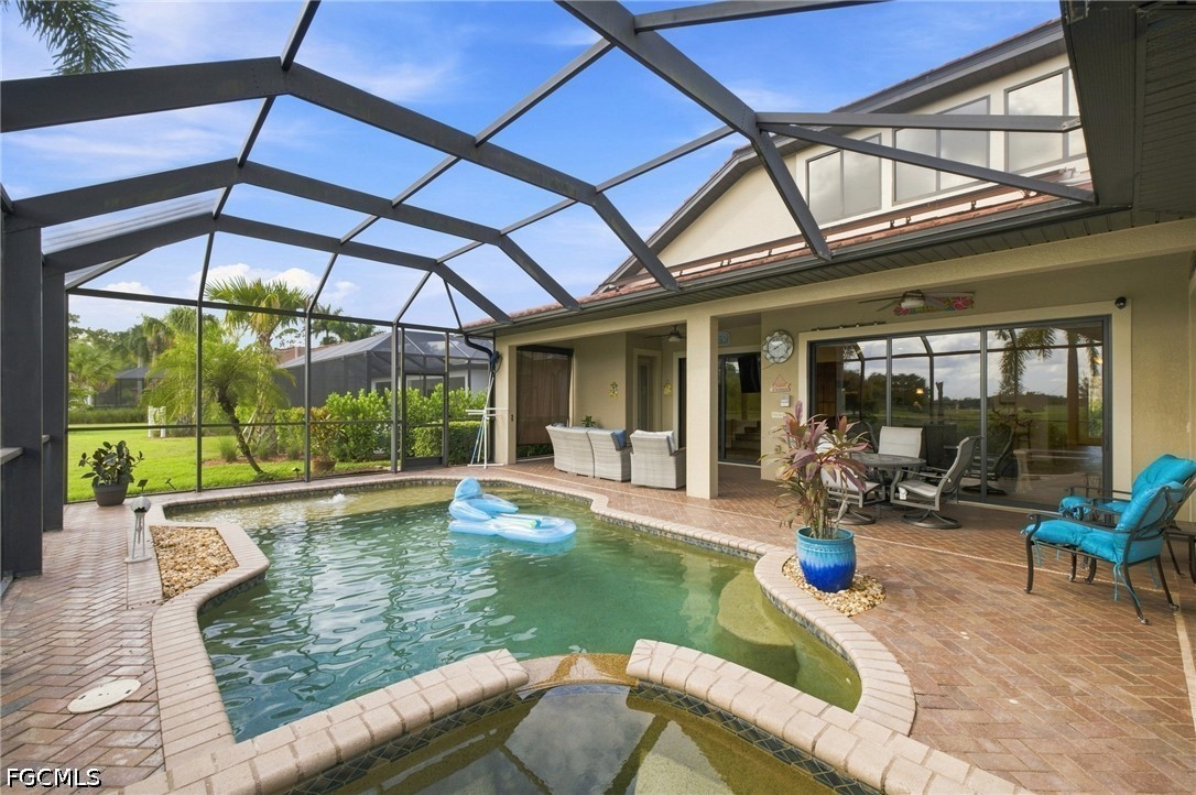 3 Bed Pool Home for Sale in Country Club, photo 43