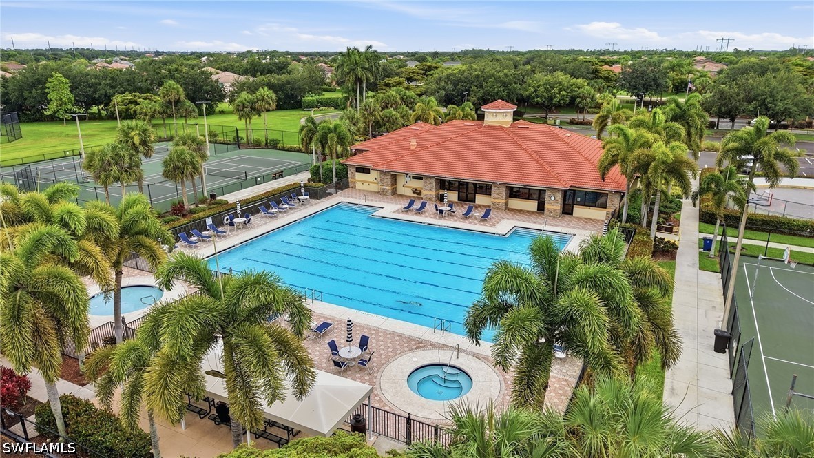 5 Bed Pool Home for Sale in Stoneybrook, photo 43
