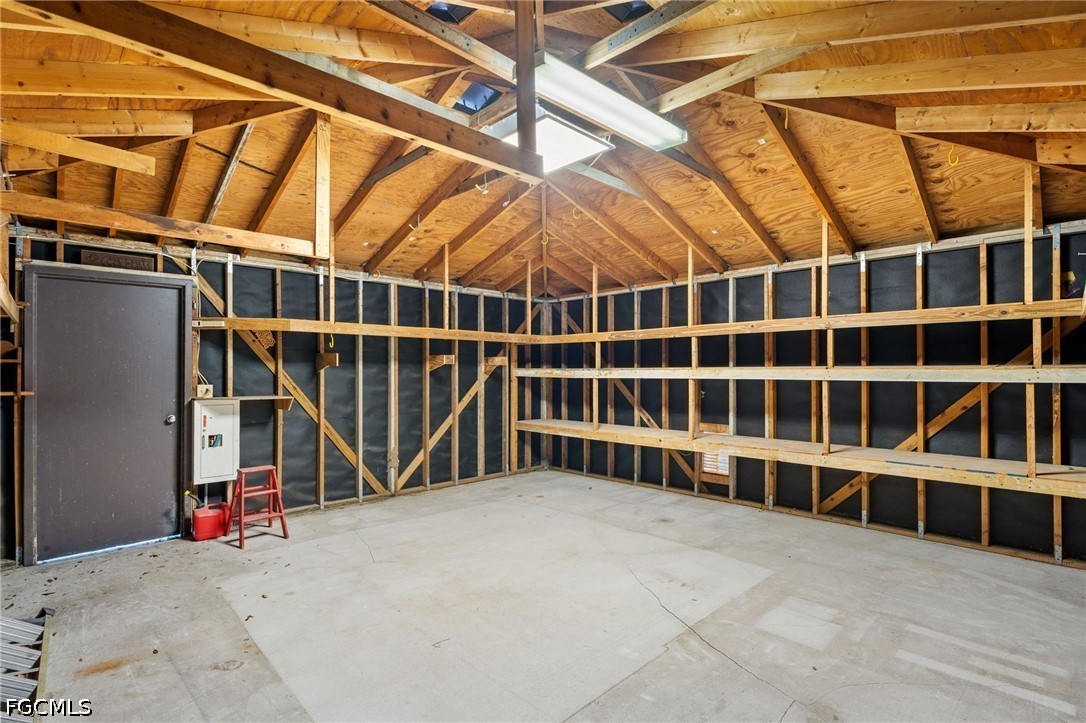 3 Bed SingleFamilyResidence for Sale in San Carlos Park, photo 43