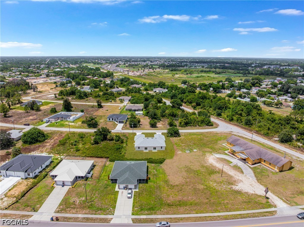 6 Bed Duplex for Sale in Lehigh Acres, photo 43